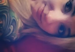 Farting كانال گيف سكسي در تلگرام بر روی عروسک